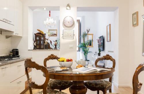 Repubblica Apartment | TreasureRome Opera & Trevi Green Suite 2BR
