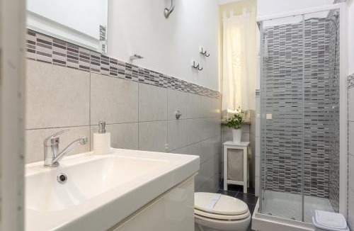 Vatican Apartment | Florje House