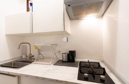 Trastevere Apartment | The Melograno Apartment