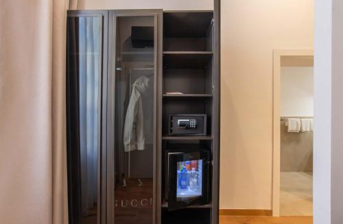 Rione VII Regola Hotel | Navona Essence Hotel
