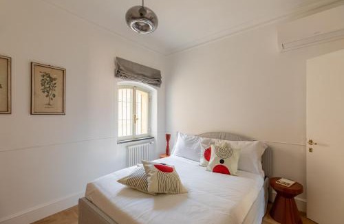 Trastevere Apartment | iFlat Trastevere Stylish 4 Bedroom Penthouse