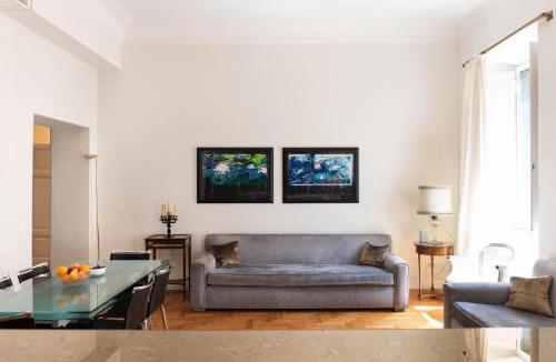 Repubblica Apartment | TreasureRome Quattro Fontane DeLuxe