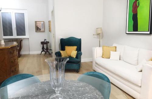 Quartiere XXVIII Monte Sacro Alto Apartment | Elegant Apartament Talenti -2 Camere, 2 Bagni, Terrazza, Balcone, Parcheggio Gratuito