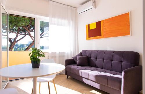 EUR Apartment | Eur terrazzo vista Laghetto Modigliani