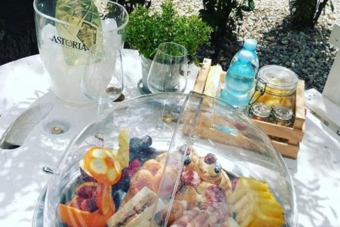 Tragliatella House | Il Giardino dei Flintstones B&B