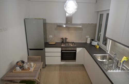 Borgo Panigale Apartment | Grigio Perla Panigale, villetta esclusiva con giardino, 3 camere, parcheggio privato fino 3 posti auto - Un oasi di tranquillità - Vicina all'Aeroporto, Unipol Arena e Fiera