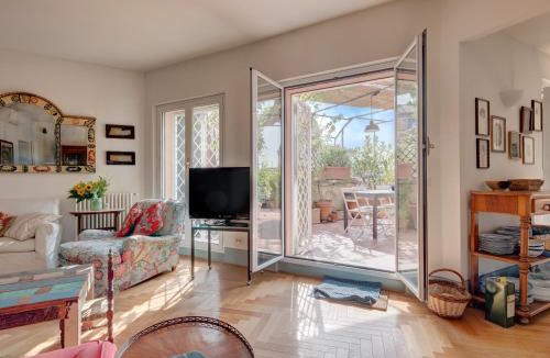 Rione XI Sant'Angelo Apartment | Piazza Lovatelli Luxury Penthouse