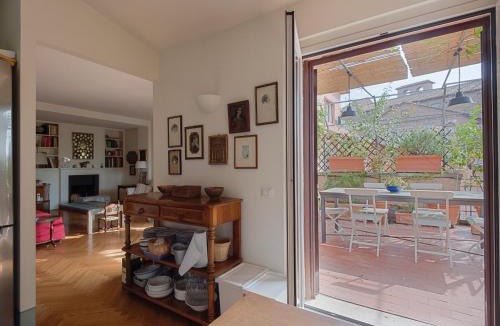 Rione XI Sant'Angelo Apartment | Piazza Lovatelli Luxury Penthouse