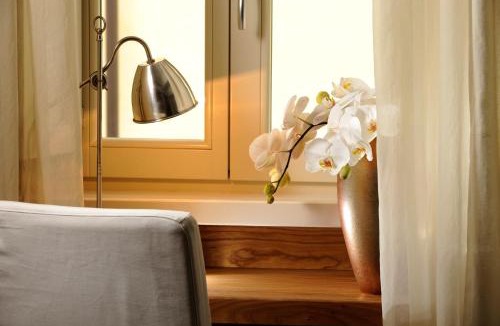Rione IV Campo Marzio Hotel | Mario De' Fiori 37