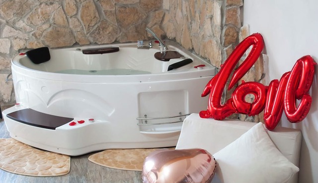 QT suite & luxury