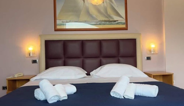 Bajamar Beach Hotel