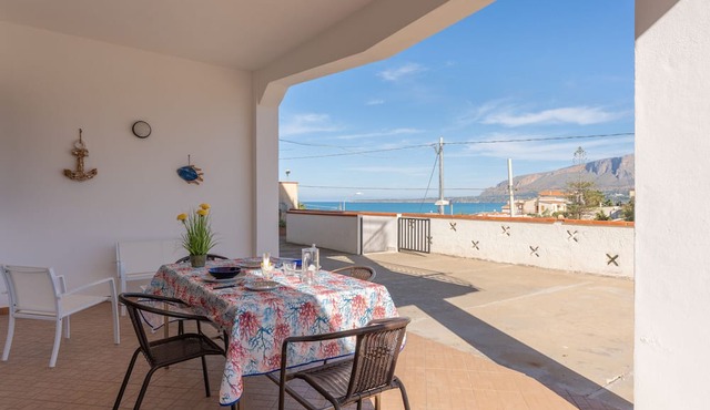 Holiday Home 'Adelaide' with Sea View, Private Terrace and Wi-Fi