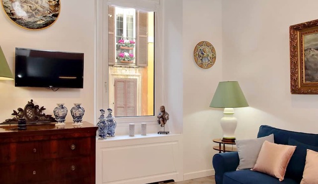 Luxury apartment in Rione Monti