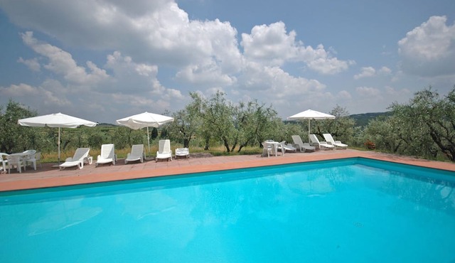 Le Vasche 2 - Apartment with pool