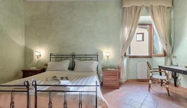Apartment Central Strozzi in Florence by Mmega