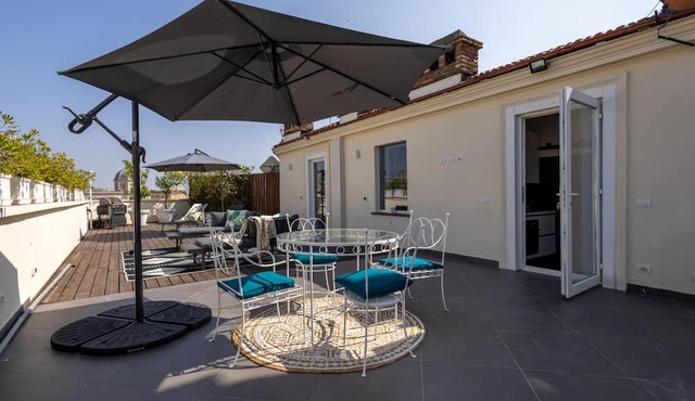 Maria Luxury Apartment with City View Terrace