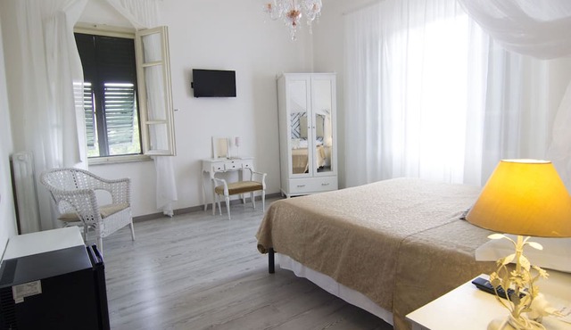 7 Rooms