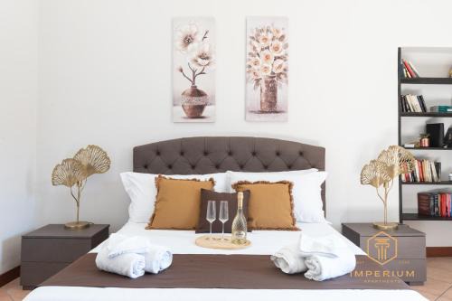 Imperium Luxury Flat - 12Pax, 4 BDRM, 8 min Metro, City Center, A-C