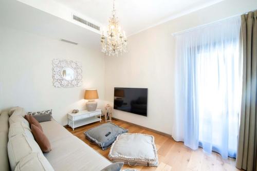 AMORE RENTALS - Villa Mia